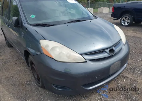 2010 Toyota Sienna Le from USA, damaged, VIN 5TDKK4CC9AS305091